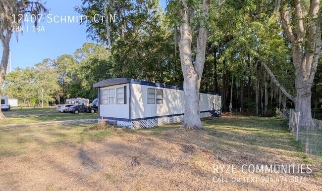 Photo - 12407 Schmitt Ct N