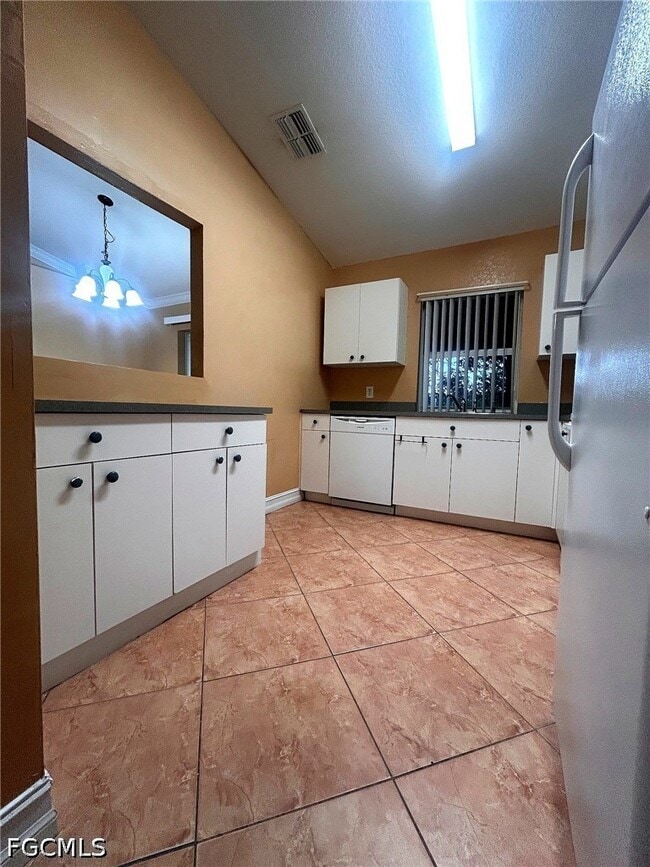 Photo - 1045 NE 40th Terrace