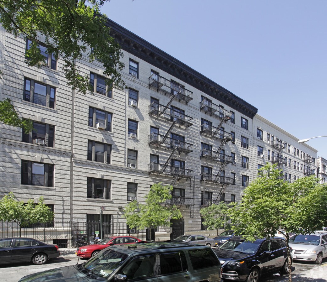 Photo - 550 W 144th St