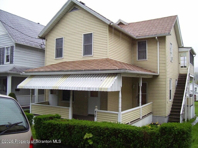 Building Photo - 310 21st Ave