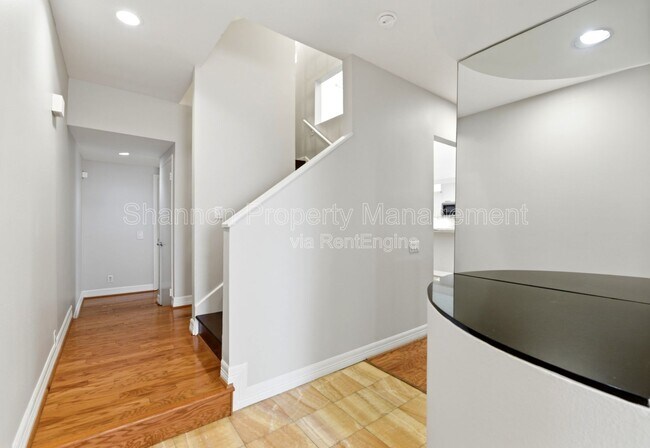 Photo - 4004 Montrose Blvd Unit Apt 43c