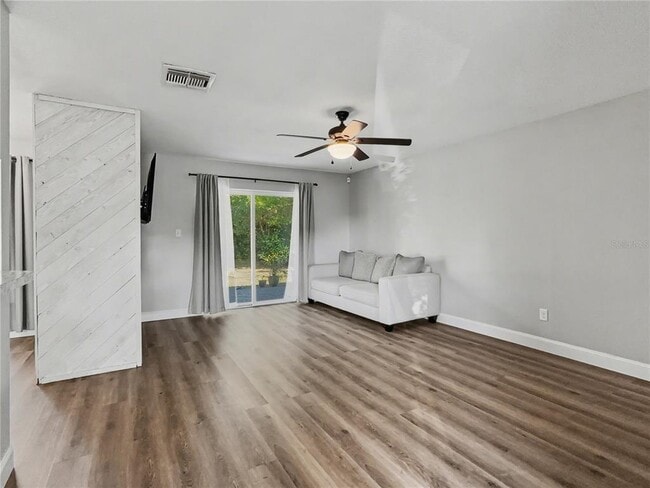 Photo - 109 Wild Elm Ct