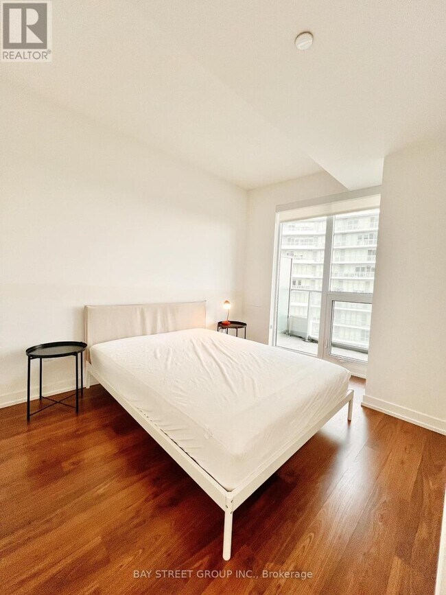 Photo - 115 McMahon Dr Unit 3507