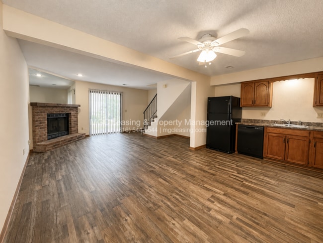 Photo - Chapel Oaks Community of Lee's Summit - $500 off September rent with immediate move in!!