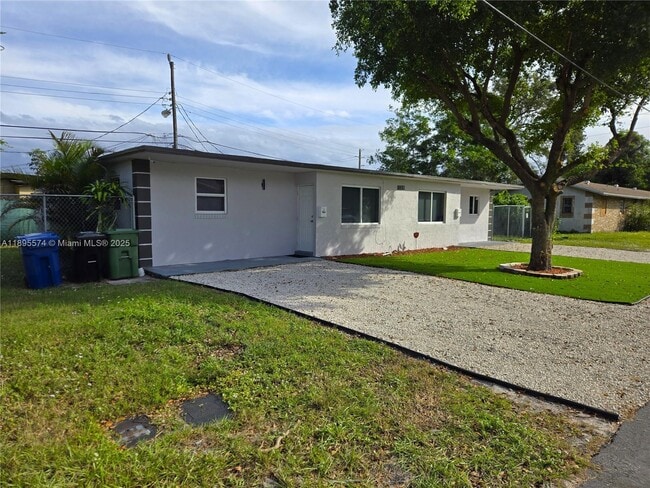 Photo - 716 NW 14th Way Unidad A