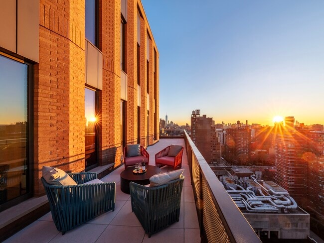 Elevate your lifestyle at Ruby Chelsea, where modern elegance meets stunning sunset views. Enjoy our spacious terraces designed for relaxation and gatherings. Don't miss the opportunity to call this exceptional community home—schedule your tour today!