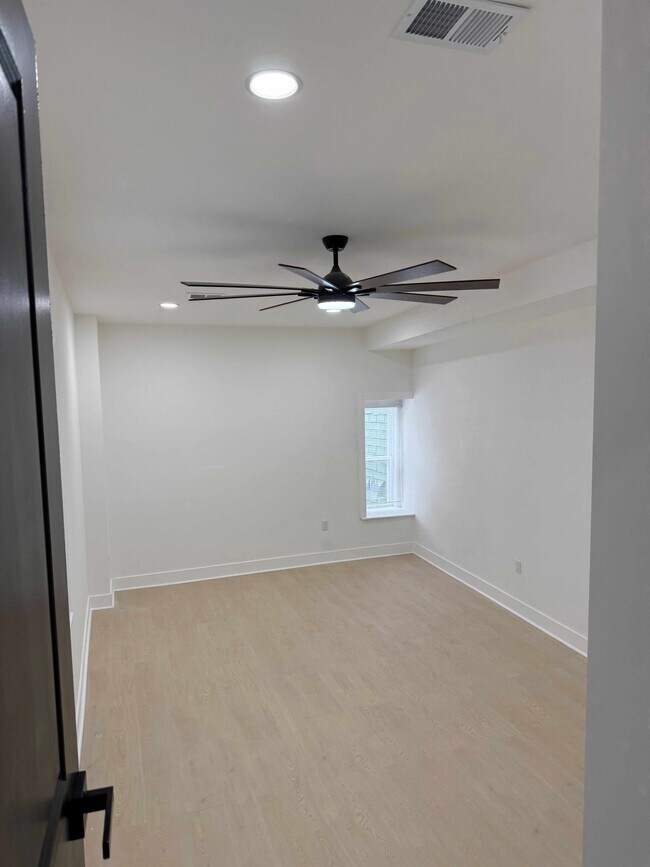 Photo - Harlem Park Unit 2