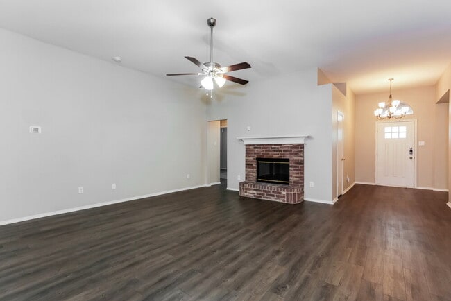 Photo - 1735 Oneal St