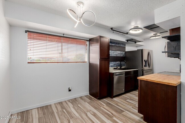 Photo - 2625 E Indian School Rd Unidad 238