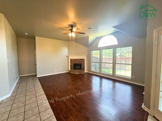 Spacious DeSoto 4-Bed - Fenced Yard, Fireplace, 2-Car Garage