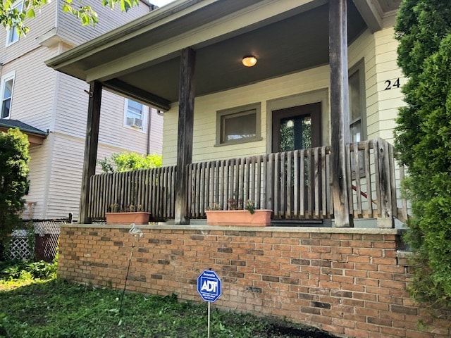 24 Huxley Ave