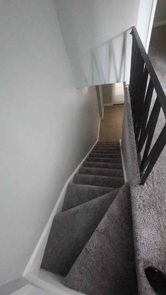 Photo - "Charming 3-Bed Home with Modern Amenities in Temple Hills - Ideal Location!"