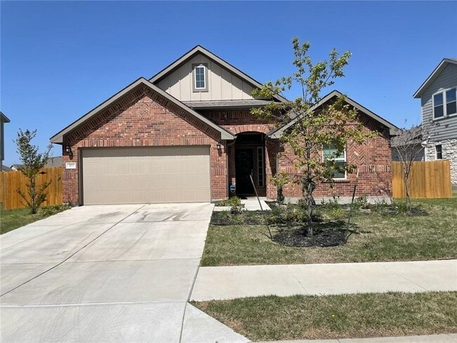 Building Photo - 413 Hereford Lp