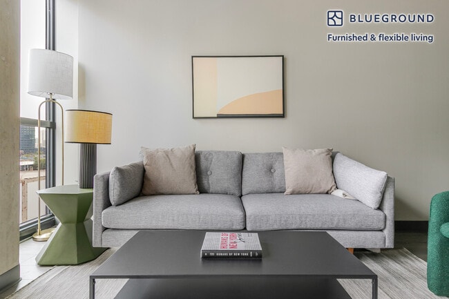 Photo - 180 N Ada St Unidad FL7-ID1300