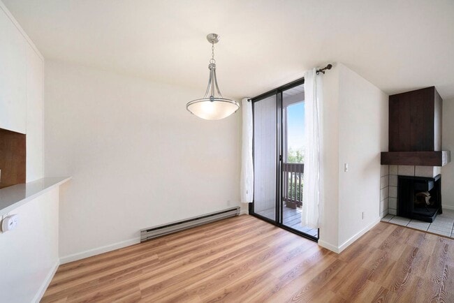 Photo - 2101 Shore Line Dr Unit 252