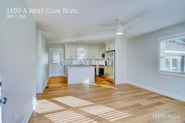 Photo - 1600 W Club Blvd