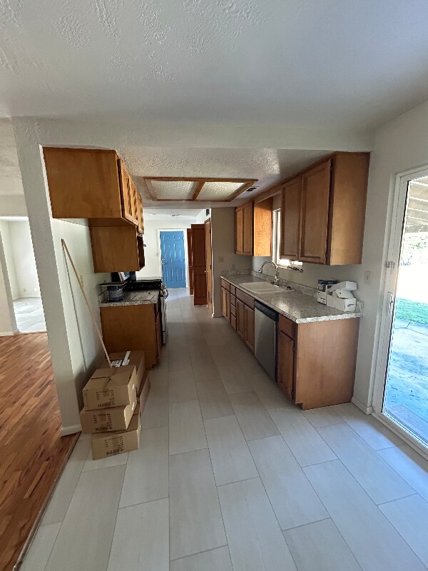 Photo - 1270 Corona Ave