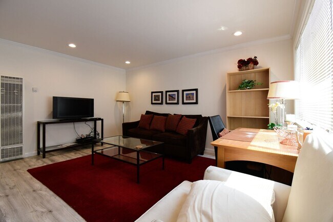 Building Photo - 874-874 California Ave Unit 872