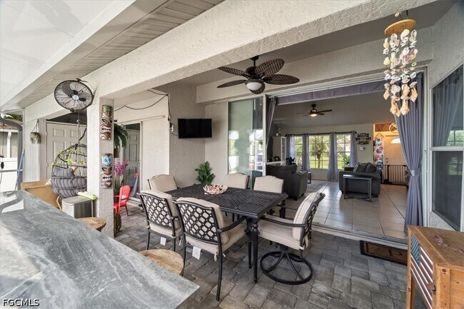 Photo - 1021 Alvin Ave