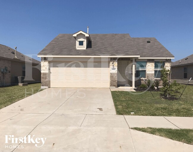 Building Photo - 14837 Firerock Rd