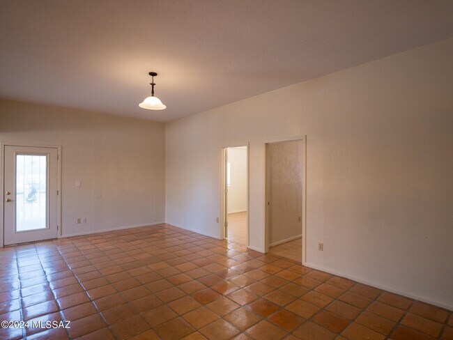 Photo - 4611 S Palant Dr