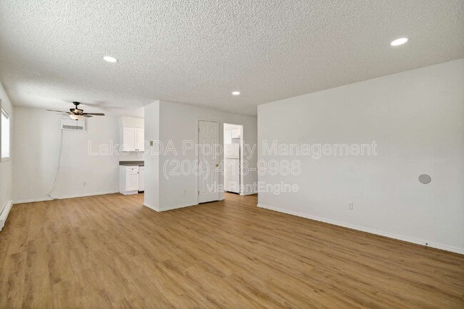 Photo - 205 E Boise Ave Unit B
