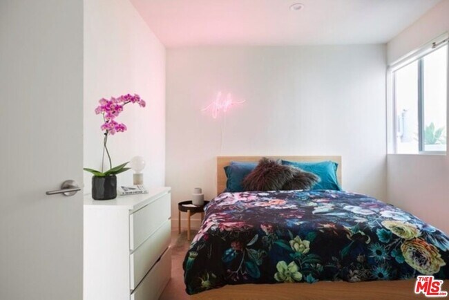 Photo - 2226 1/4 Echo Park Ave