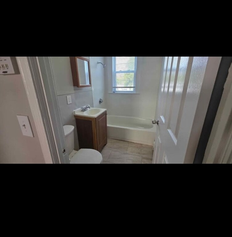 Photo - 185 Chestnut St Unit 2R