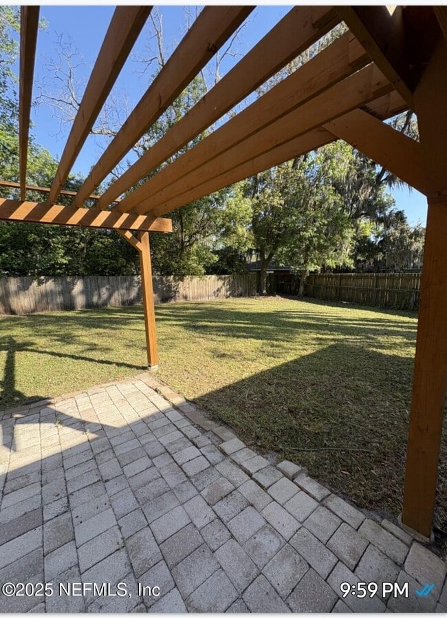 Photo - 1003 Brierfield Dr