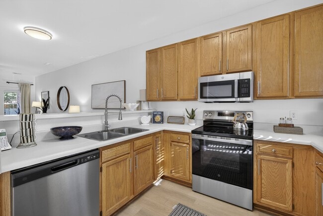 Building Photo - Townes at Prior