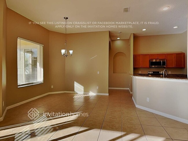 Photo - 332 Porchester Dr