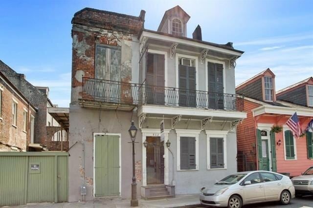 Building Photo - 932 Bourbon St