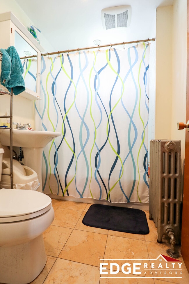 Photo - 22 Lyne Rd Unit 2