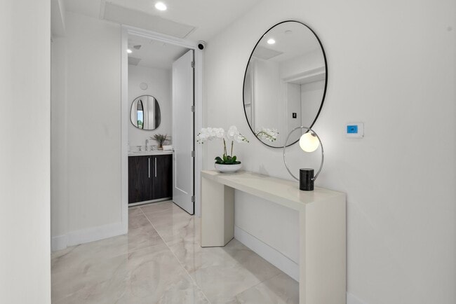 Photo - 475 E Royal Palm Rd Unit 506