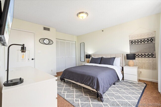 Photo - 7564 Regency Lake Dr Unit 502