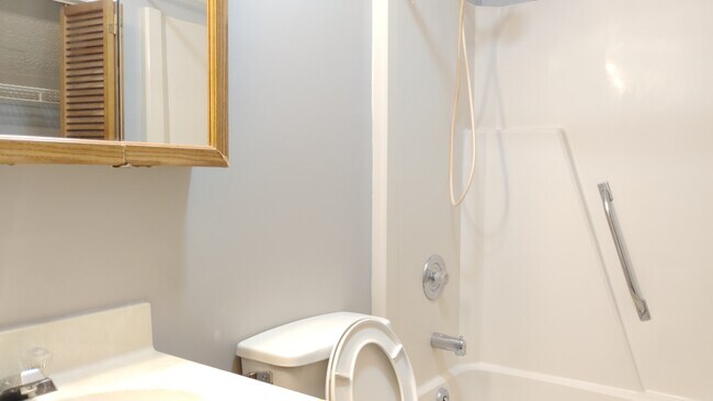 Photo - 500 Fairway Village Dr Unit 11