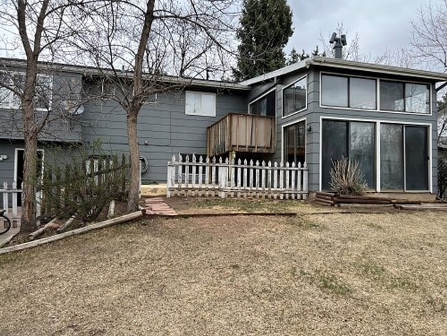 Photo - Vaulted Ceilings, Mountain Views & 3-Car Garage – Prime Fort Collins Rental