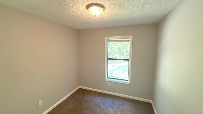 Photo - 80 Otsego Dr