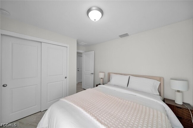 Photo - 901A-901B Albany Ave