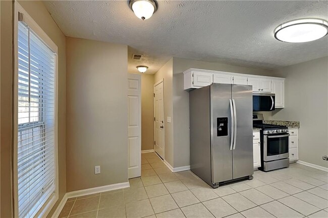 Photo - 795 Bramlett Way