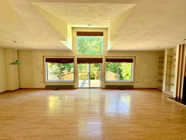 Photo - 113 Penny Ln