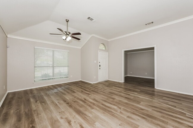Photo - 721 S Highland Dr