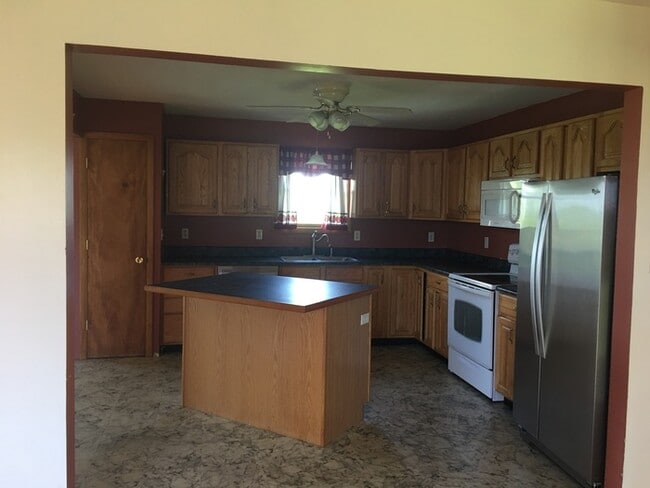 Photo - Beautiful secluded 4 bedroom 2.5 bath home with 2 stall detached garage and descent sized yard