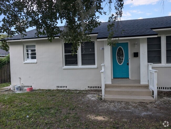 Building Photo - Fully renovated 3/1 near San Marco! Rental