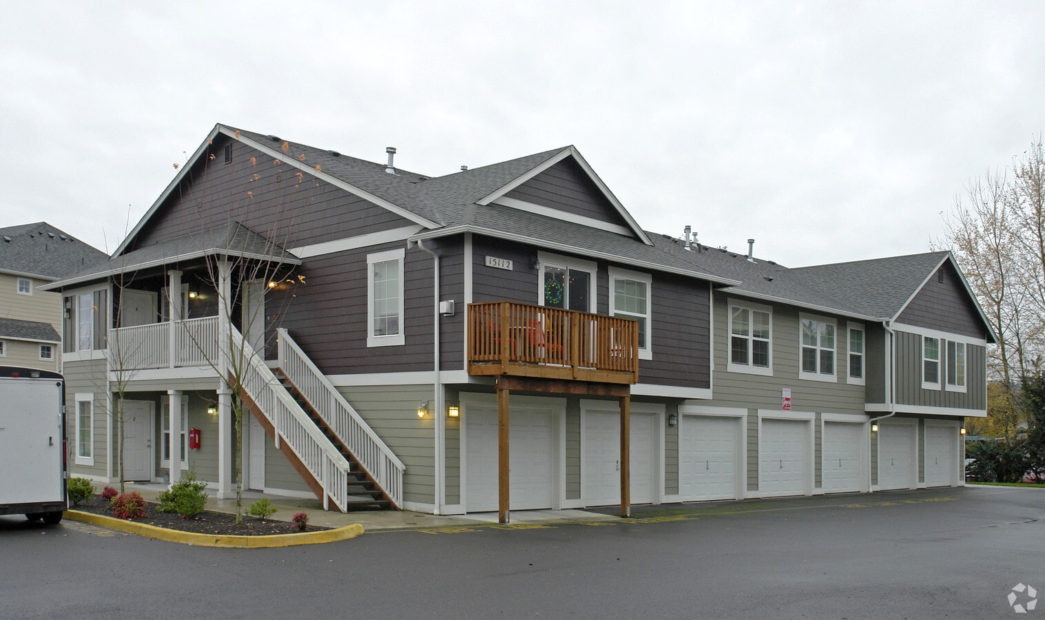 Sumner Square - Sumner Square Apartments