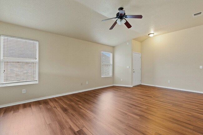 Photo - 9711 Copper Rock