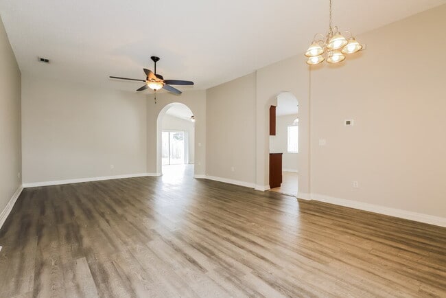 Photo - 30853 Sade Ct