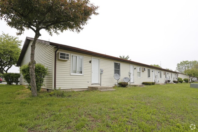 Photo - 20 East Elkhart