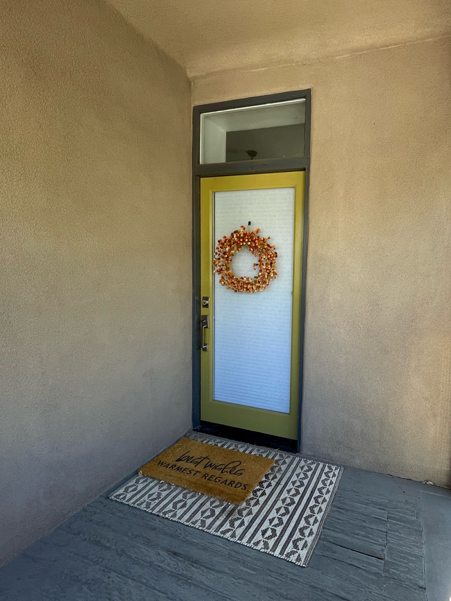 Photo - 308 Arno St NE