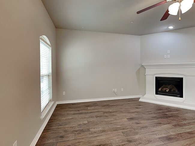 Photo - 8617 Whitehead St